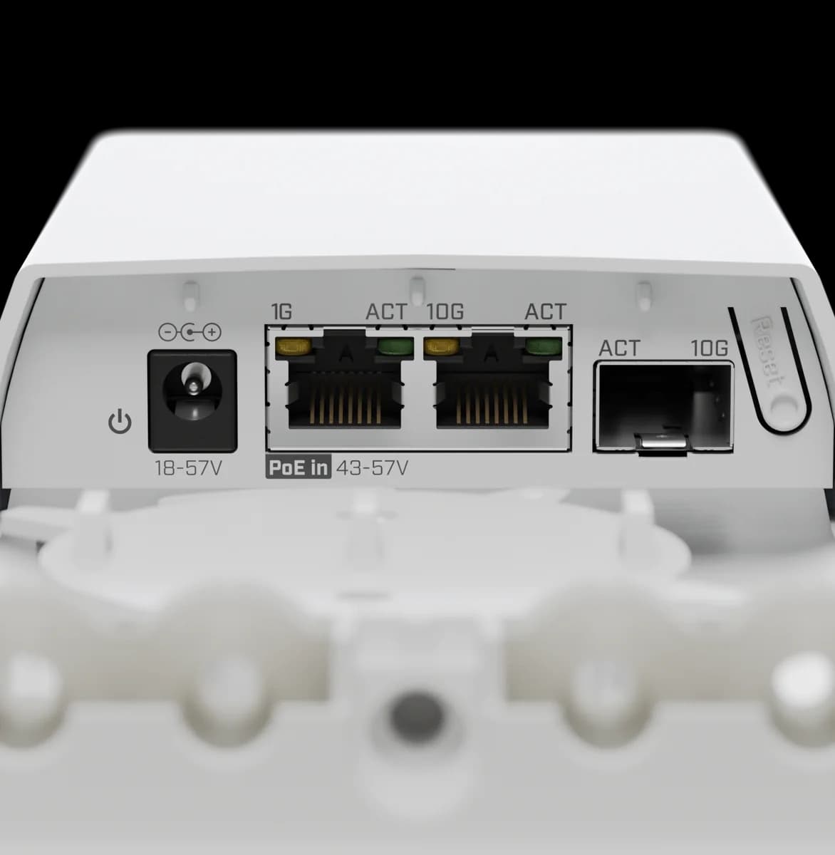 MikroTik FTC11XG – نمای چهارم