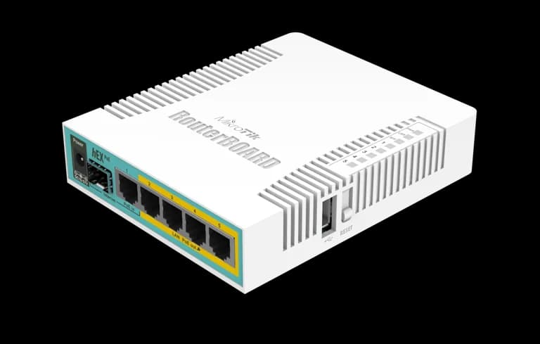 MikroTik hEX PoE RB960PGS نمای اصلی