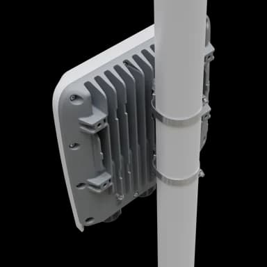 MikroTik RB5009UPr+S+OUT، نمای دیگر