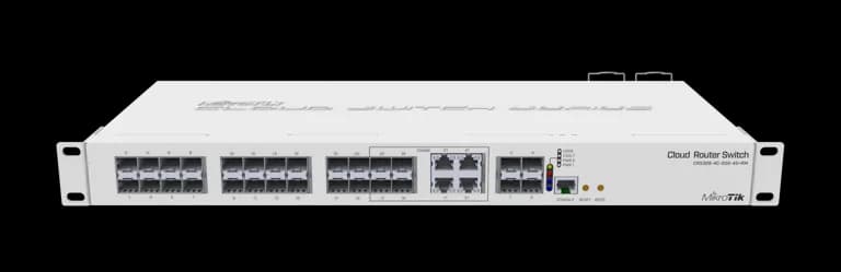 MikroTik CRS328-4C-20S-4S+RM نمای اصلی روی پس‌زمینه ساده