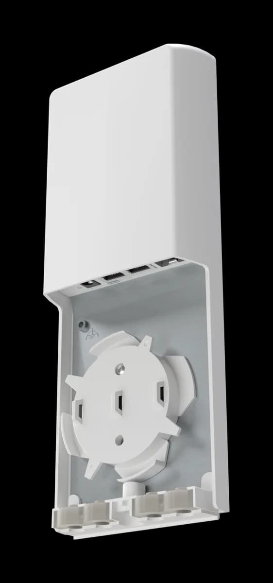 MikroTik FTC21 — نمای چهارم