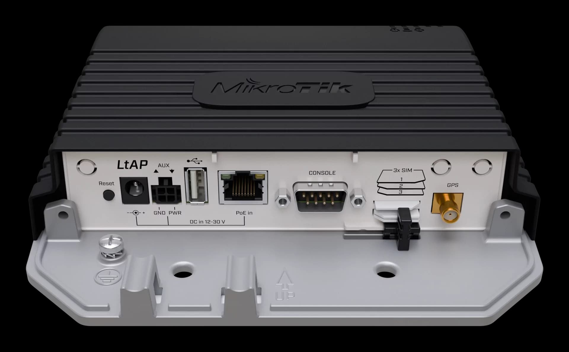 نمای اصلی روتر MikroTik LtAP LTE7 kit
