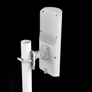 MikroTik mANTBox 2 12s نمای دوم