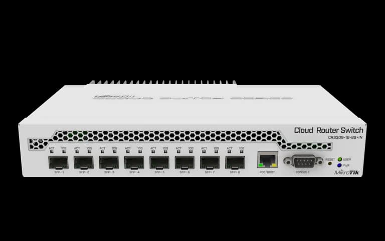 MikroTik CRS309-1G-8S+IN، نمای اصلی محصول روی پس‌زمینه ساده