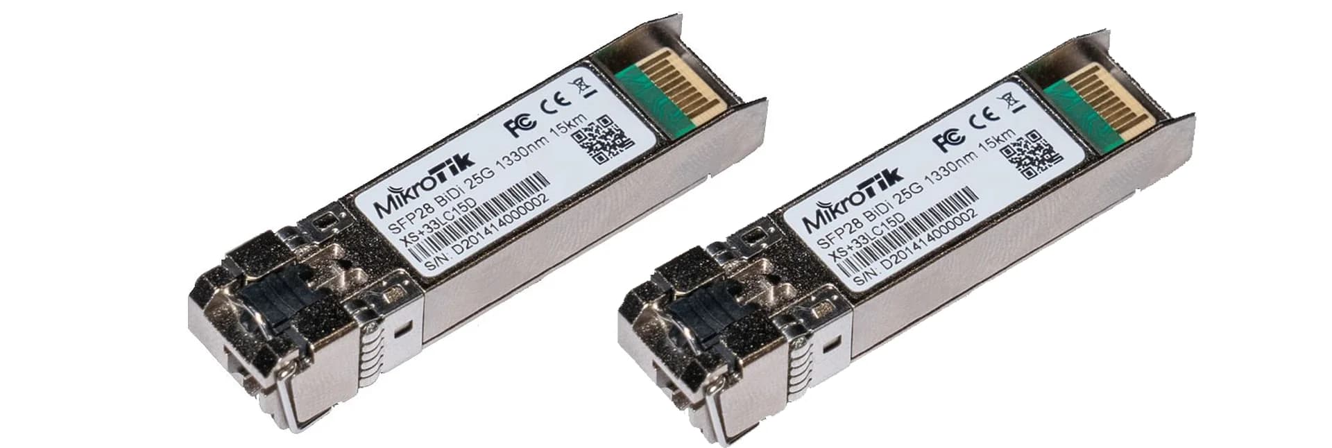 تصویر رسمی محصول MikroTik XS+2733LC15D با وضوح بالا