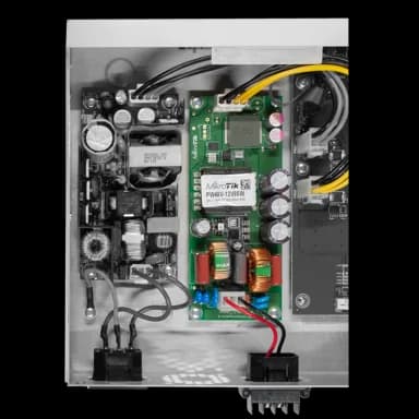 MikroTik PW48V-12V85W, vista alternativa