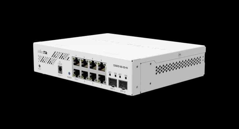نمای اصلی سوئیچ MikroTik CSS610-8G-2S+IN