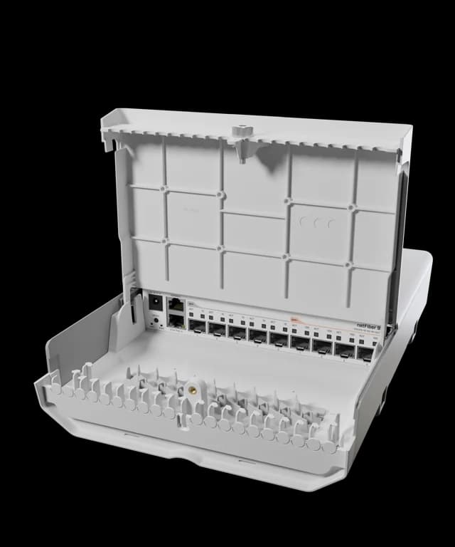 نمای اصلی MikroTik netFiber 9